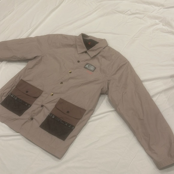 Jordan X PSG Windbreaker, great condition. - Picture 2 of 5